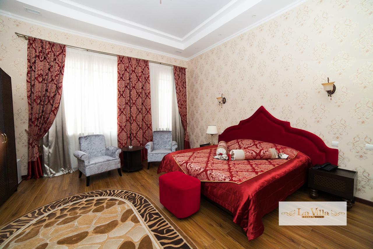 Park Hotel Karagandy Eksteriør bilde